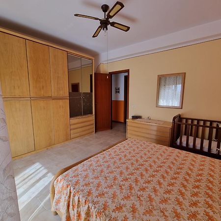 Appartamento Casa di Mamma Godrano Esterno foto